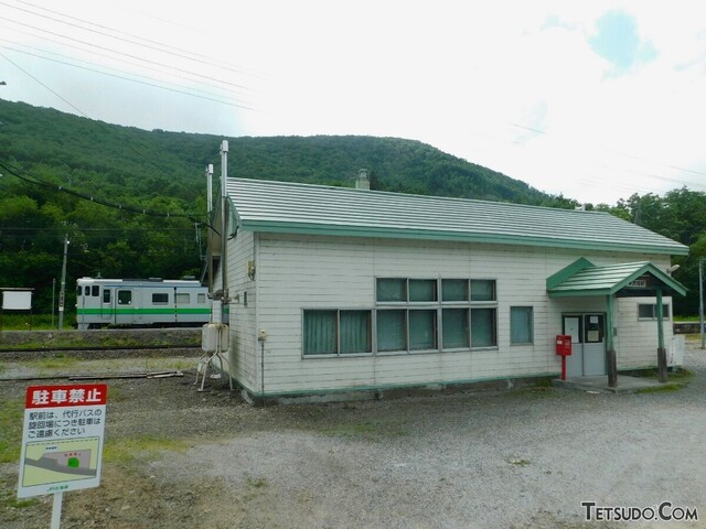 北海道から消え続ける駅　ここ10年で宗谷本線は4割、根室本線は3割の駅が廃止に